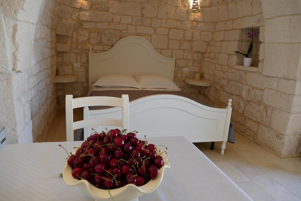 Agritrulli Guest House Ostuni Eksteriør bilde